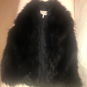 Fur vest